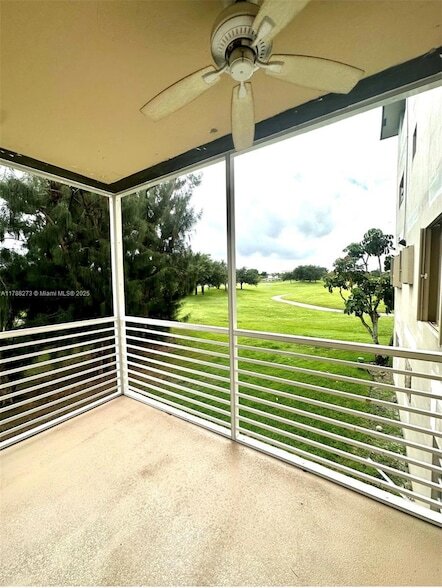 Primary Photo - 2500 SW 81st Ave