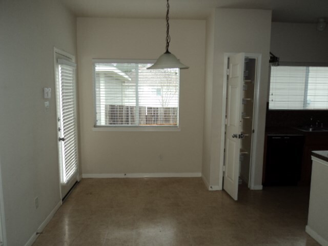 Foto del edificio - 21838 Grassy Hill Ln