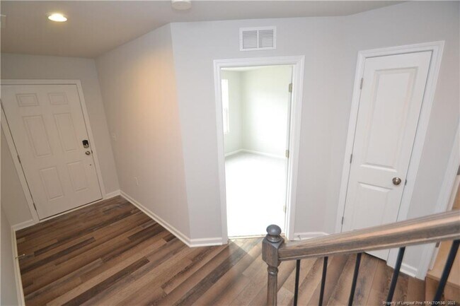 Building Photo - 1860 Woodall Crst Dr
