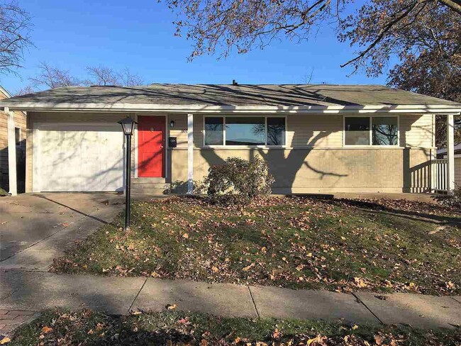 Beautifully Renovated - 3 Bedroom Home - Beautifully Renovated - 3 Bedroom Home