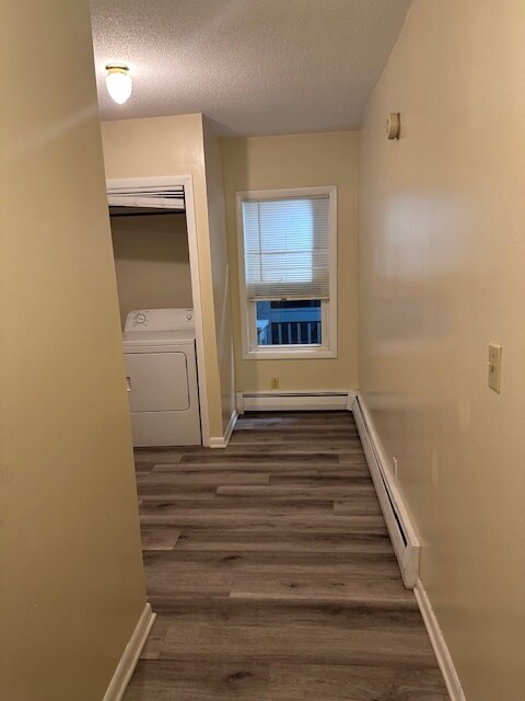 Building Photo - 61 School St