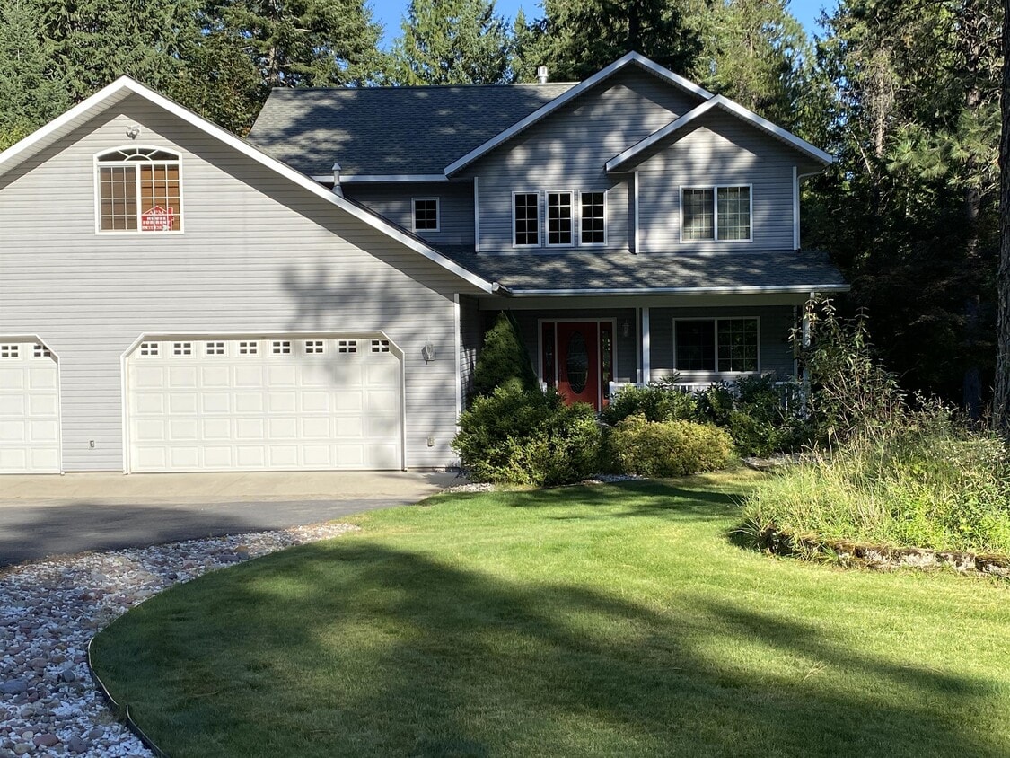 101 Serenity Pl, Sandpoint, ID 83864 House Rental in Sandpoint, ID
