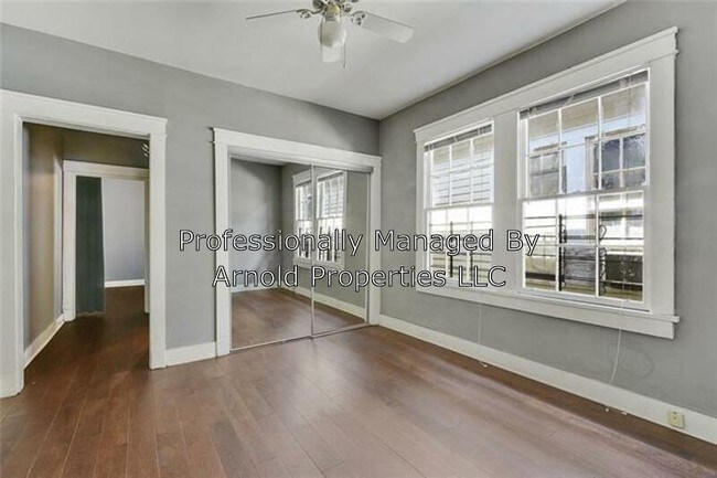 Building Photo - 3820 Royal St