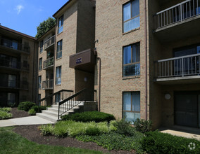 The Cloisters Dc Apartments