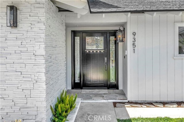 Building Photo - 9351 Portsmouth Dr