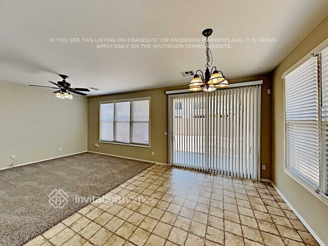 Foto del edificio - 15120 W Mercer Ln