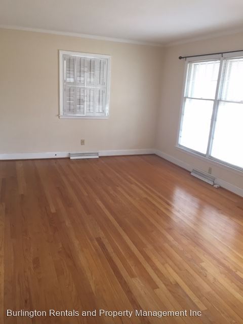 Building Photo - 3 br, 1.5 bath House - 2239 Lacy Street