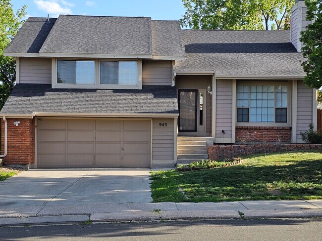 Building Photo - 943 Bayfield Way
