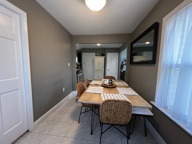 Dining Room - 81 Morton Ave