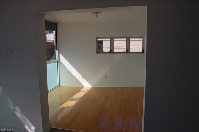 Foto del edificio - 1520 Jackson St