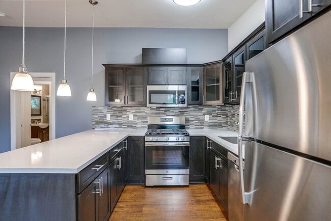 Photo - 3105 W 27th St Apartment