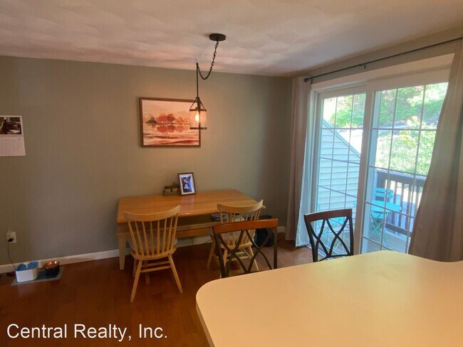 Building Photo - 2 br, 1.5 bath House - 24 Hawkstead Hollow
