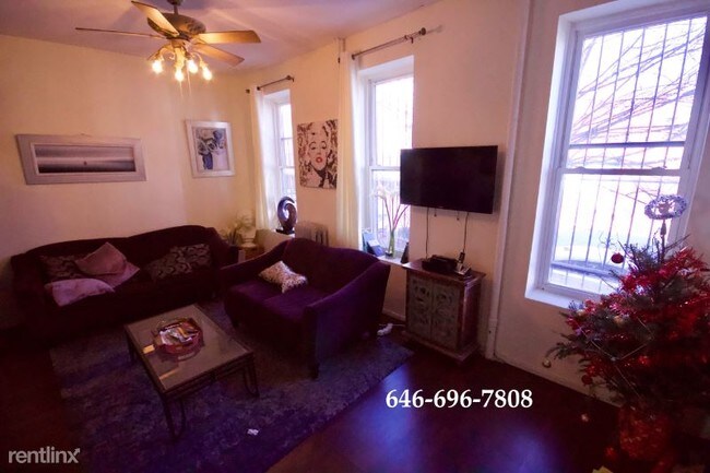 Foto del edificio - 548 St Marks Ave