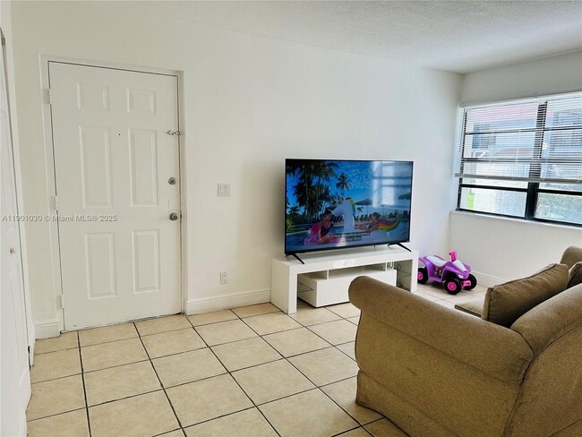 Foto del edificio - 3037 NW 118th Dr