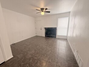 Building Photo - 3155 Posada Ct