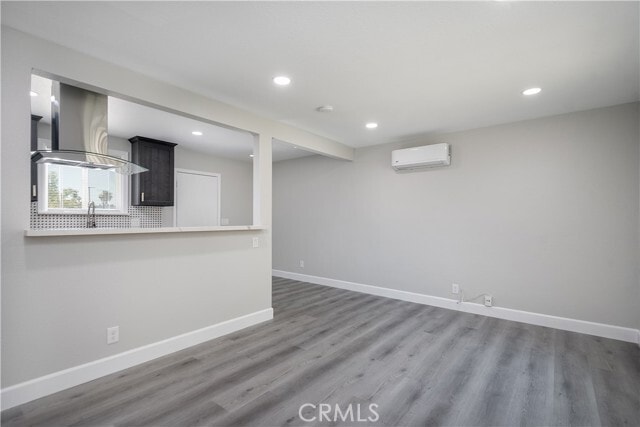 Foto del edificio - 3630 Russell St