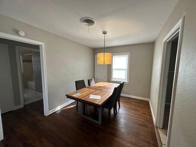 Foto del edificio - Tech Terrace Pre-lease!!