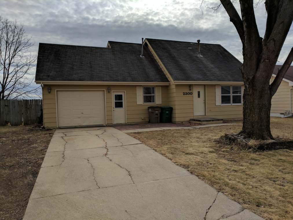 Foto principal - Quiet Norwalk house for rent