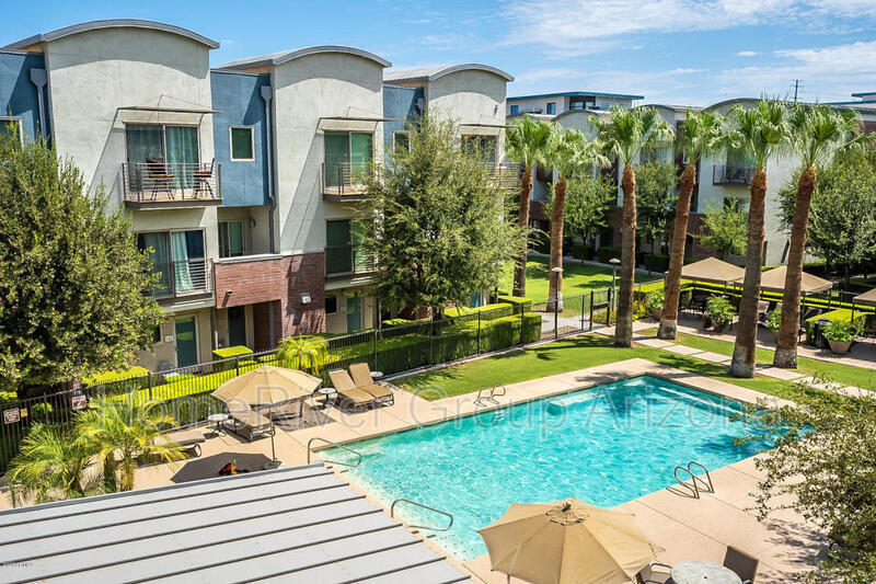 Foto principal - 525 W Lakeside Dr