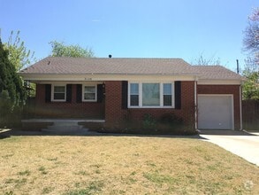 Building Photo - 2128 Carlisle Rd
