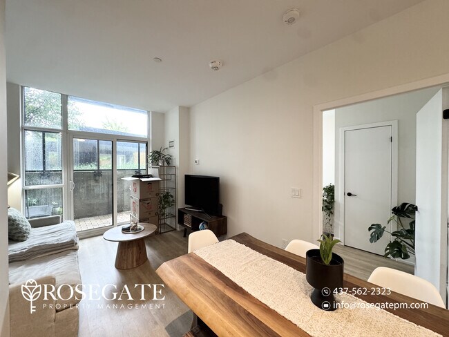 Building Photo - Pet-Friendly Furnished 1-Bedroom Condo with Locker – Old Toronto