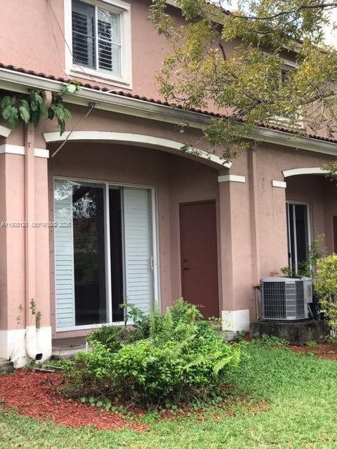 Foto del edificio - 8253 SW 29th St