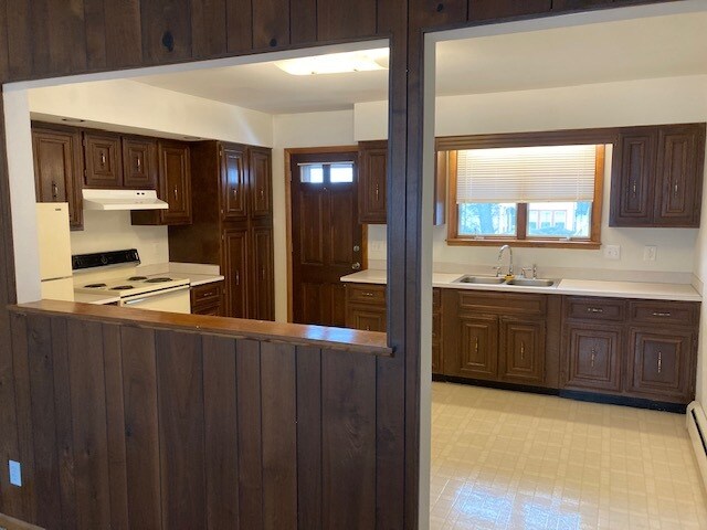 KITCHENKITCHENGARGE - 701 College Ave