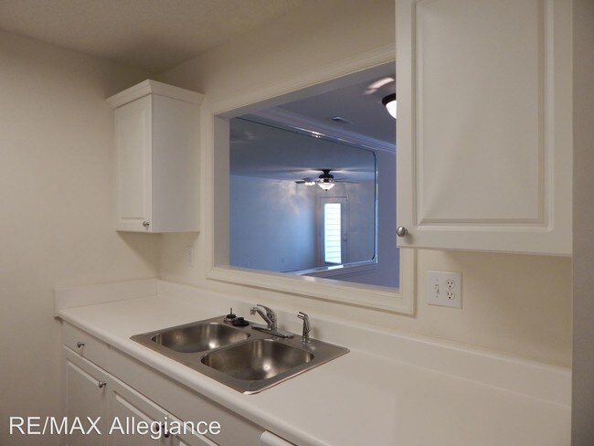 Foto del edificio - 2559 Old Greenbrier Rd