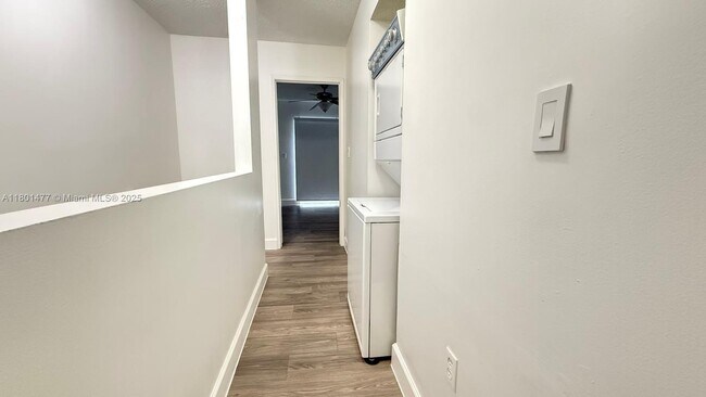 Foto del edificio - 3836 NW 90th Ave