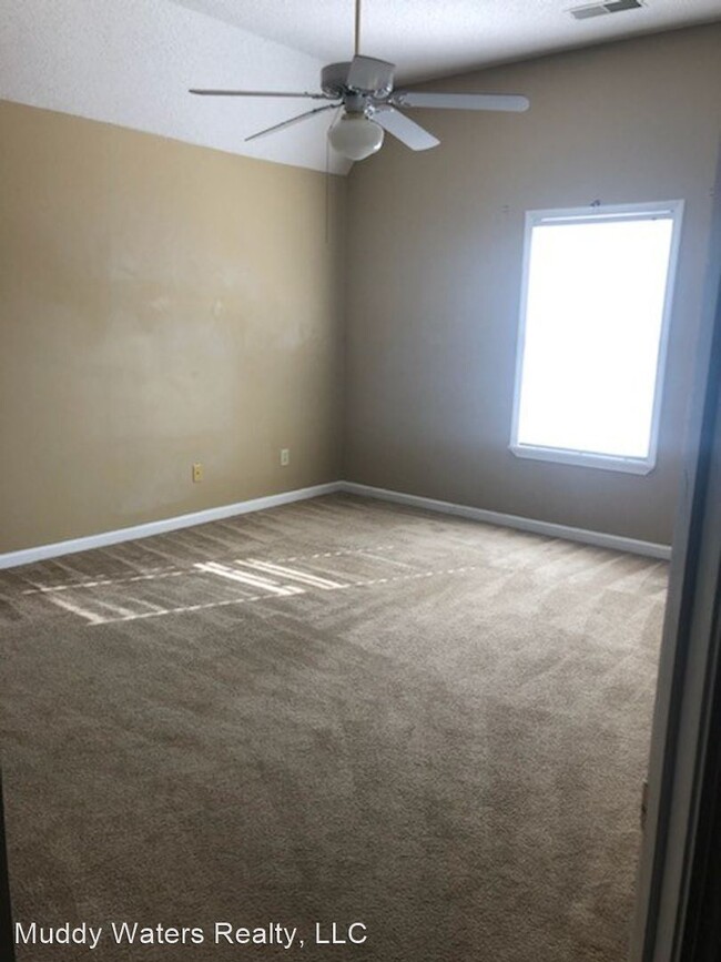 Building Photo - 2 br, 2 bath House - 416 Blair