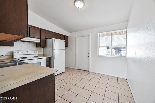 Foto del edificio - 441 N Williams