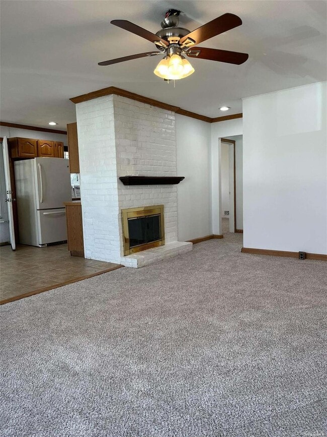 Building Photo - 226 Tree Rd