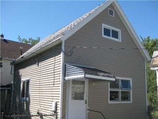 Building Photo - 40 Bridgeman St