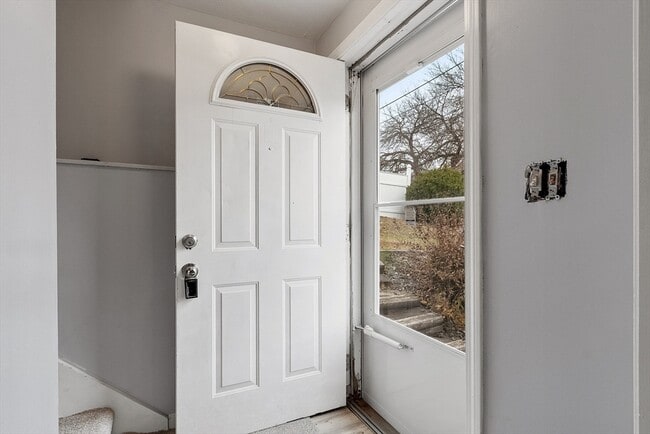 Foto del edificio - 4 Moran Ct