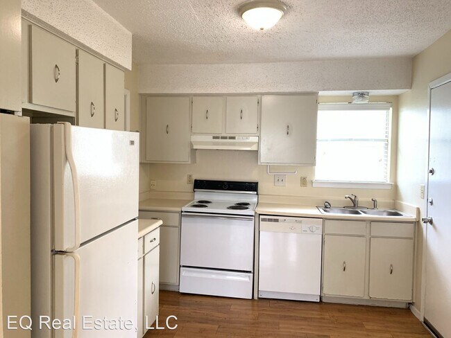 Foto del edificio - 2602 Penny Ln