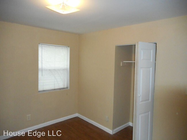 Foto del edificio - 505 Bolton Rd NW