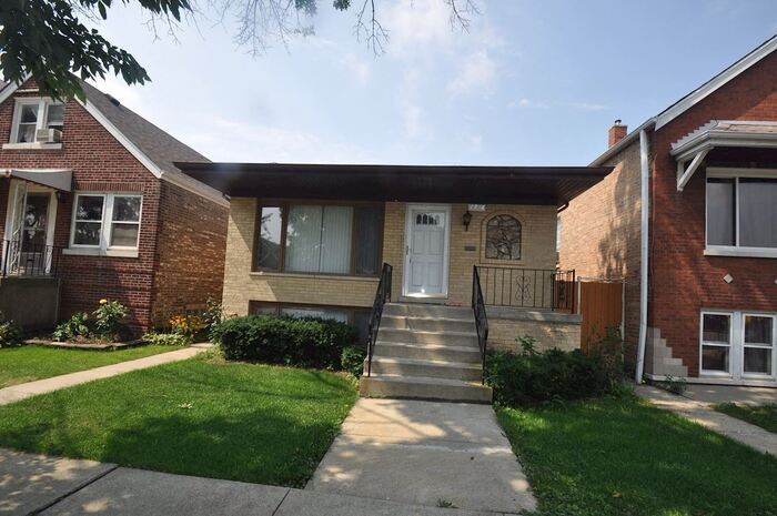 Foto principal - 4724 S Tripp Ave
