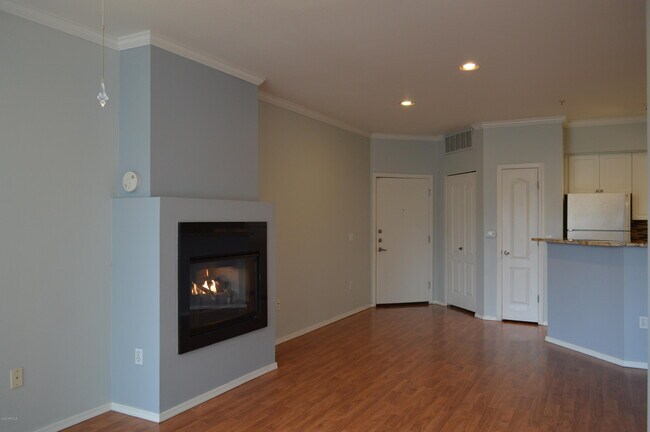 Foto del edificio - 1701 E Colter St