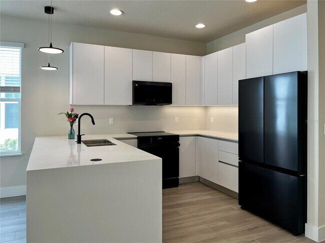 Foto del edificio - 1445 Serendipity Ln