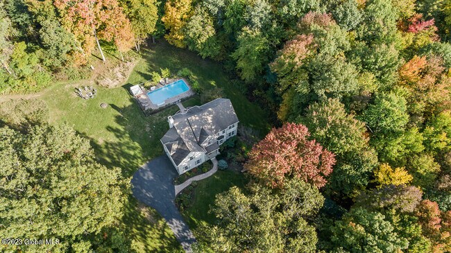 Foto del edificio - 45 Homestead Rd