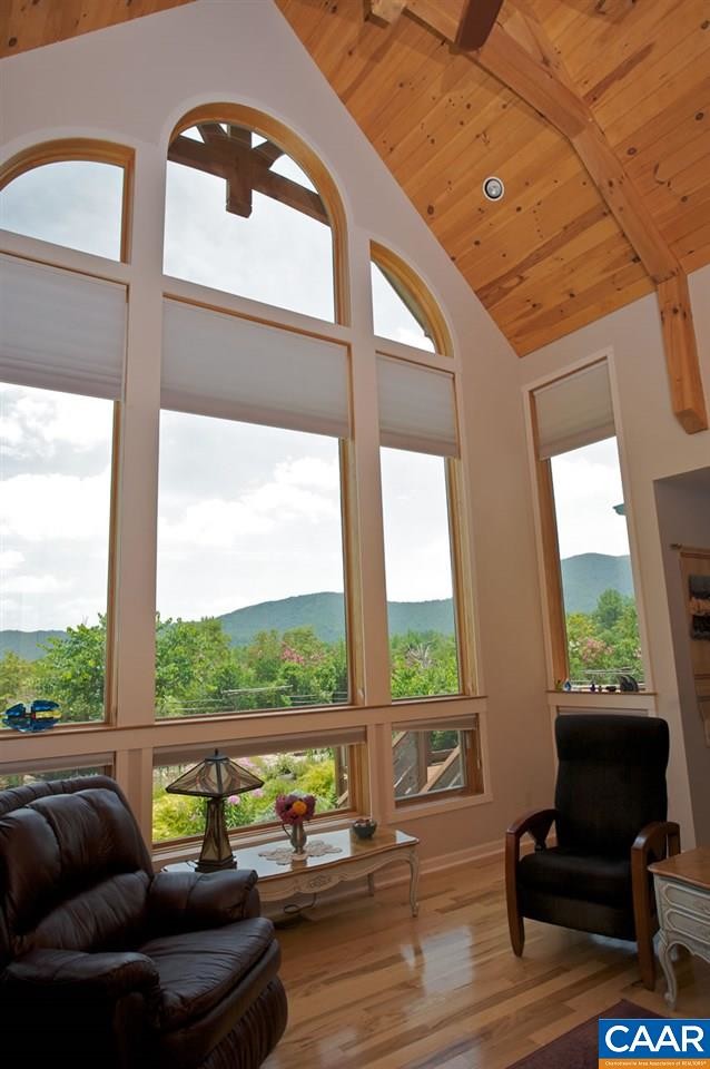 Foto del edificio - 463 Horizon Village Rd