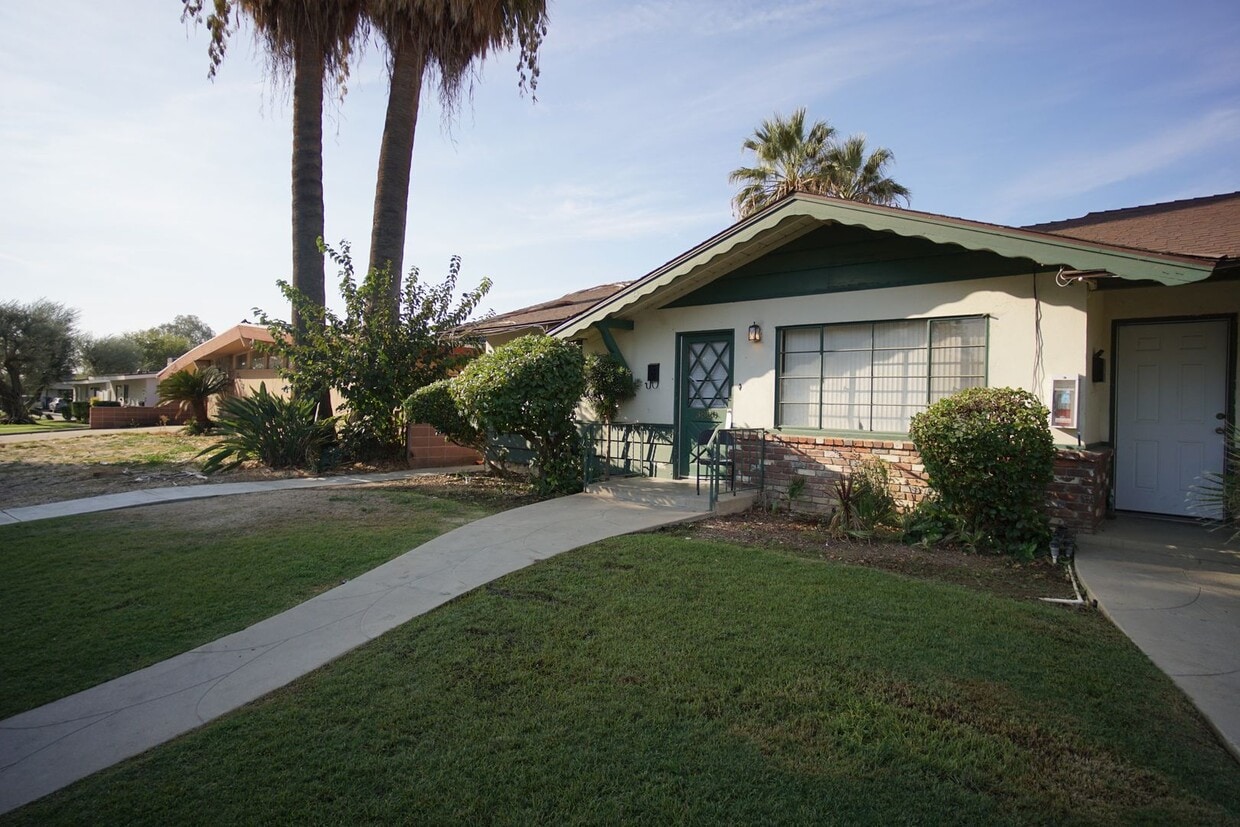 Primary Photo - Cute Apartment in East Bakerfield