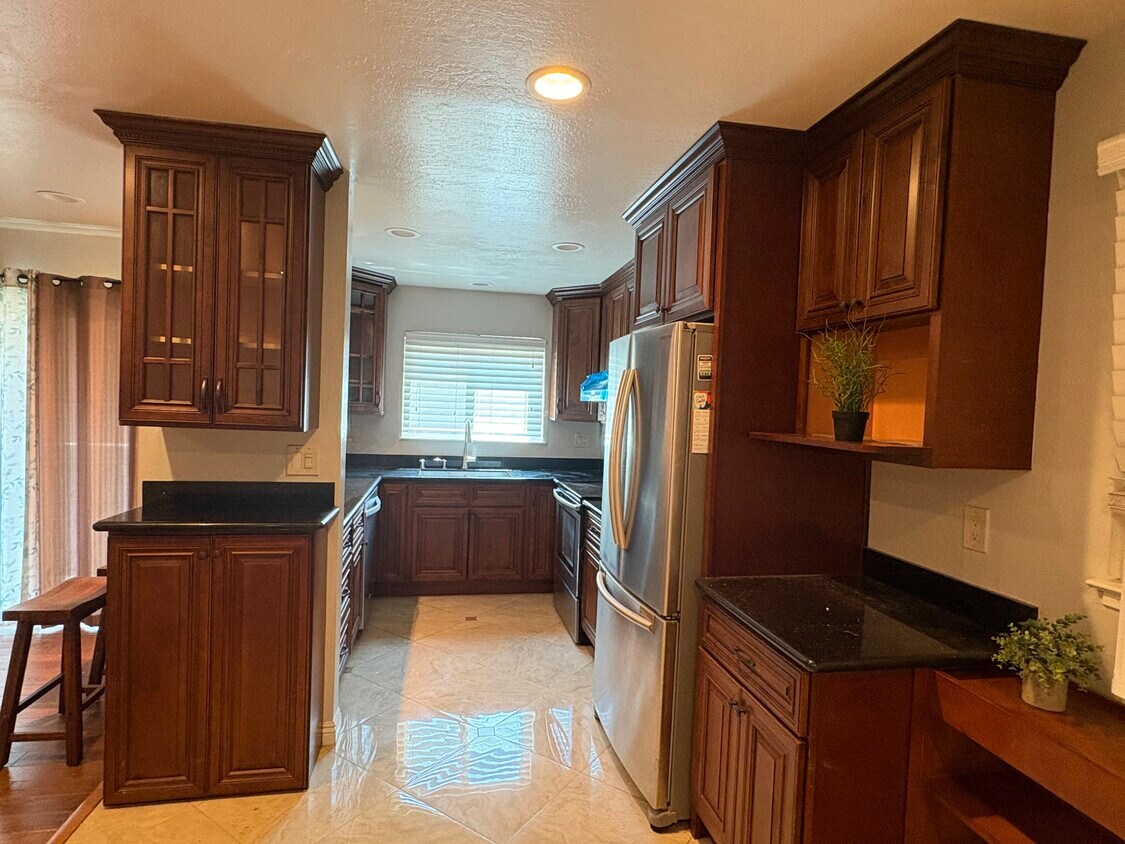 Foto principal - 617 Timberpine Ave