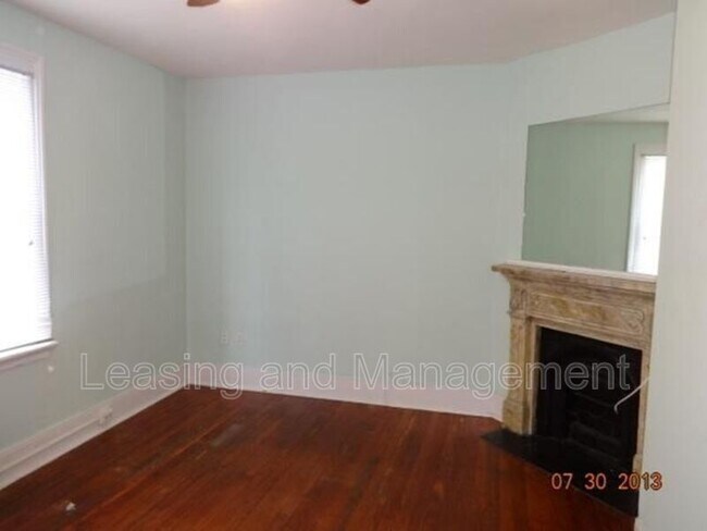 Building Photo - 208 Calhoun St