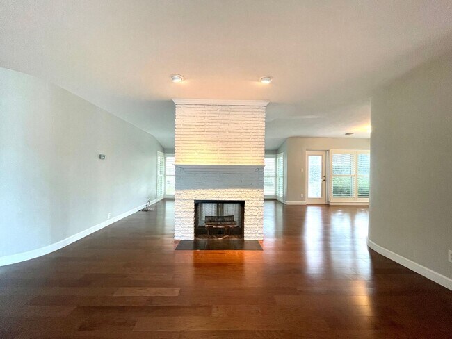 Foto del edificio - Immaculate, Move-in Ready 3/2 Home in Mait...