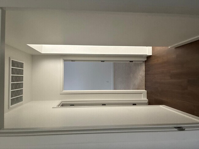 Building Photo - 5630 S Daisy Patch Pl