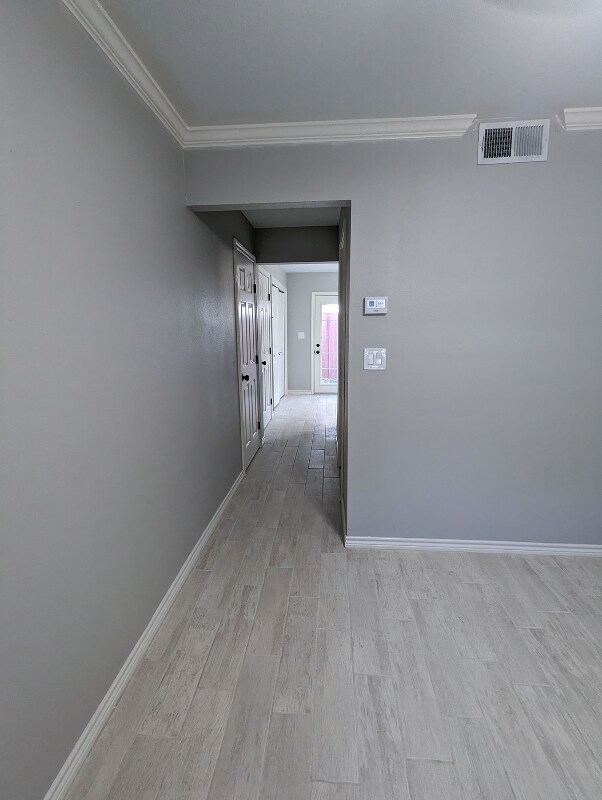 Foto del edificio - 114 Scofield Ave