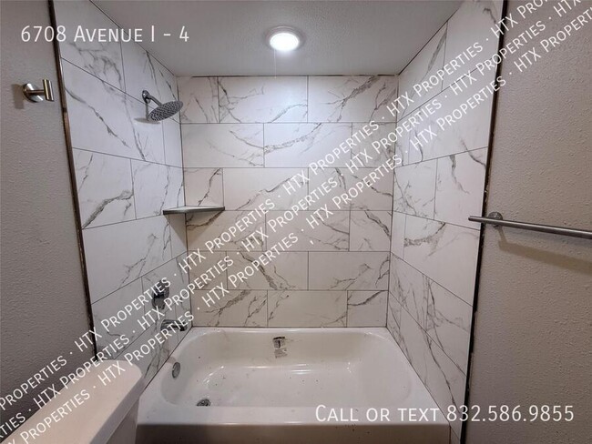 Building Photo - 6708 Avenue I