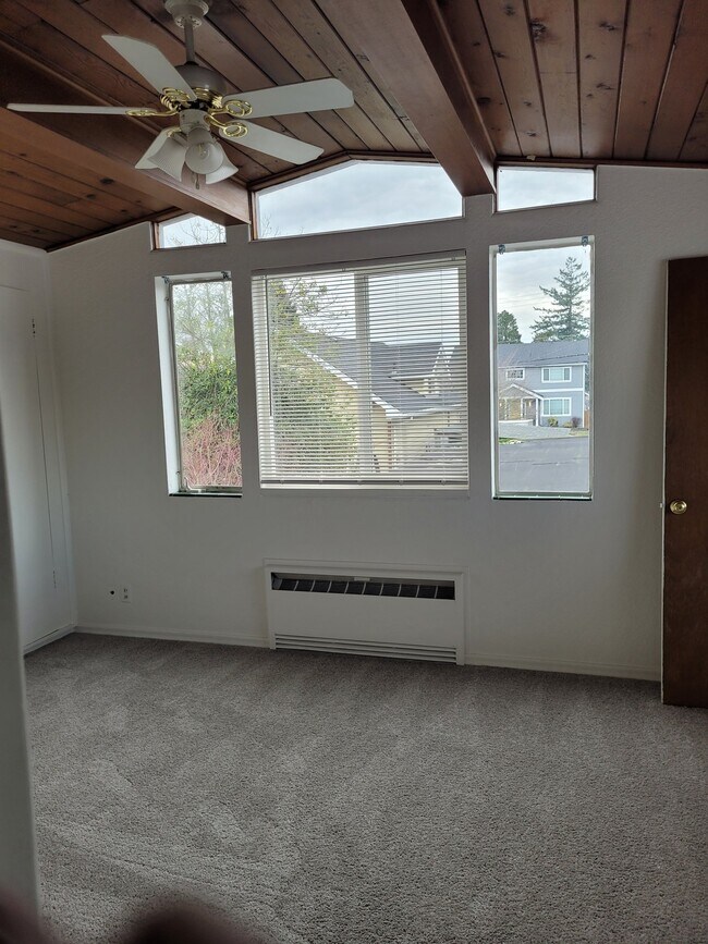 Foto del edificio - 312 5th Ave NW