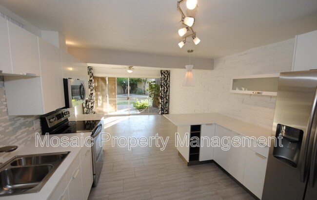 Foto del edificio - 4351 N 36th Pl